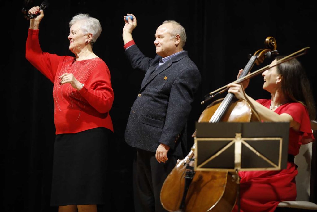 MIŁOŚĆ CZY ZAKOCHANIE – HISTORIE MIŁOSNE, taki właśnie tytuł miał koncert zorganizowany przez MGOK